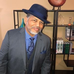 Meet your Posher, Aaron